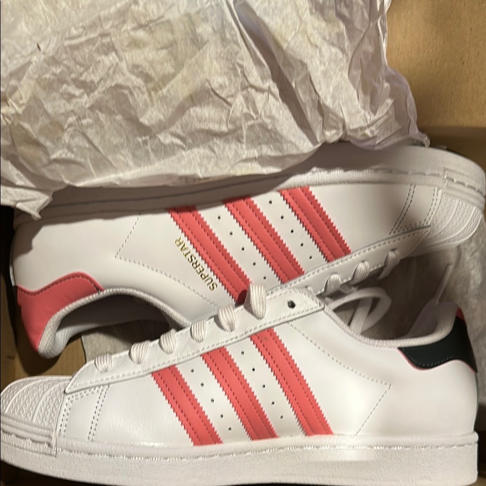 Adidas Women's Sneakers - White and Pink